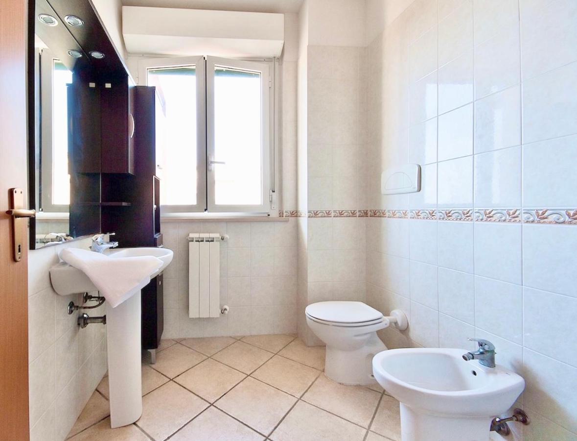 Isa-Apartments 4 Beds In Residence With Swimming-Pool In San Vincenzo, Just 600 Meters From The Sea Eksteriør billede