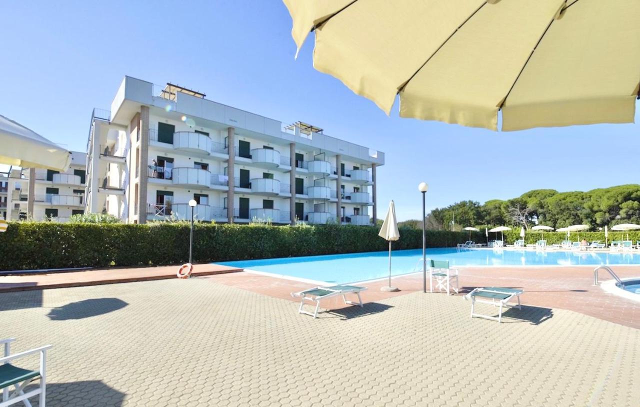 Isa-Apartments 4 Beds In Residence With Swimming-Pool In San Vincenzo, Just 600 Meters From The Sea Eksteriør billede